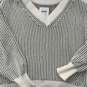 Aerie V-Neck Striped Sweater - Black and Cream